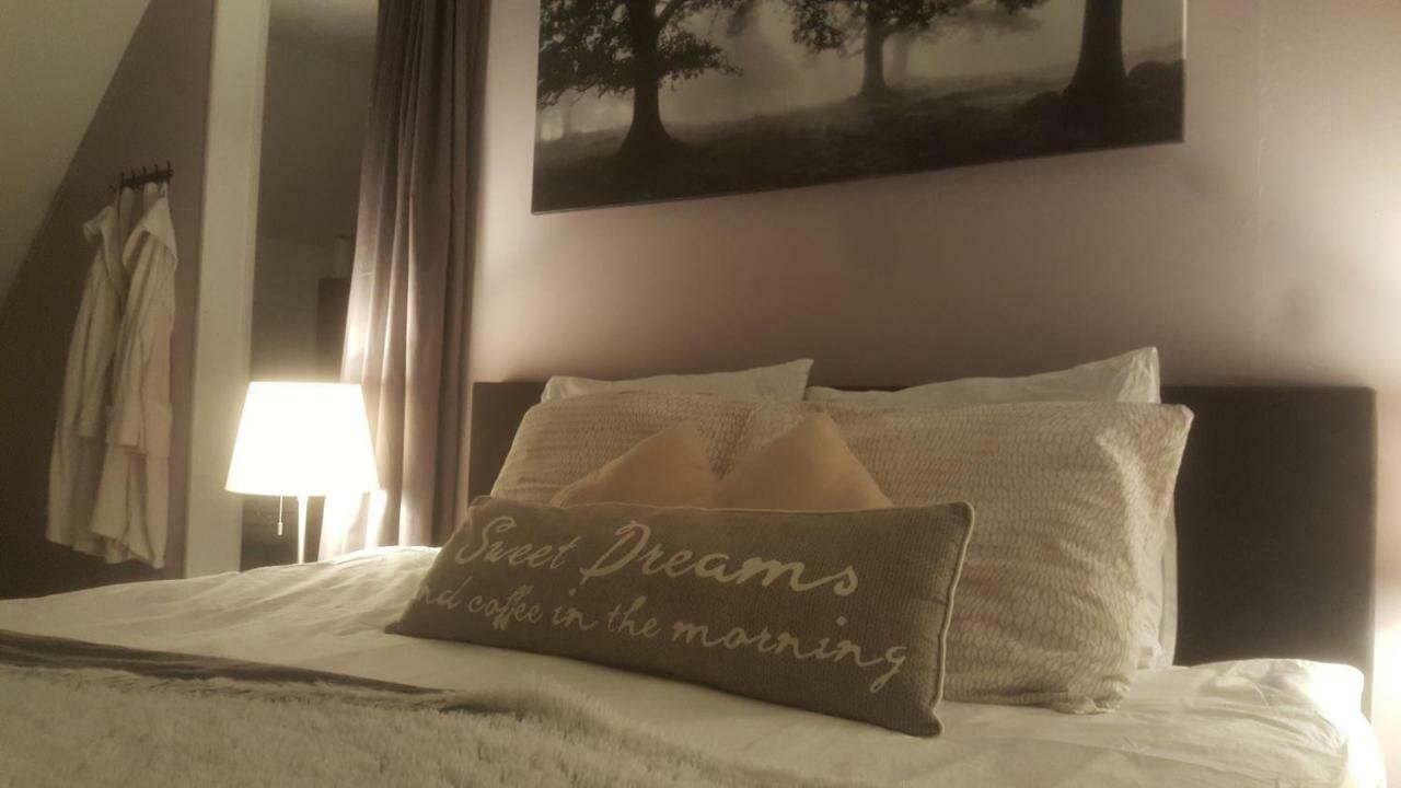 Sistazz Bed&Breakfast 뷔슬로 외부 사진